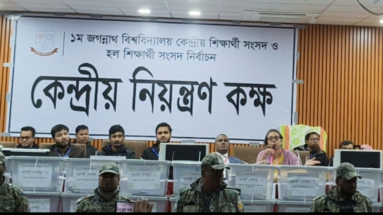 ভোট গণনা প্রথমে ম্যানুয়ালি, পরে মেশিনে